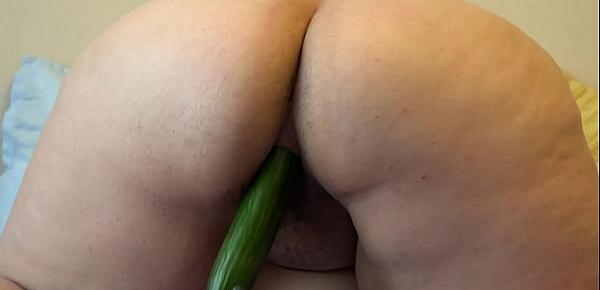  Organic masturbation with cucumber Mature BBW fucks her hairy pussy and shakes her juicy PAWG Homemade fetish